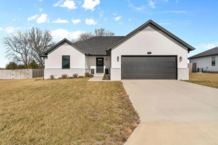 561 Fox Creek Road, Rogersville, MO 65742 - Image #2