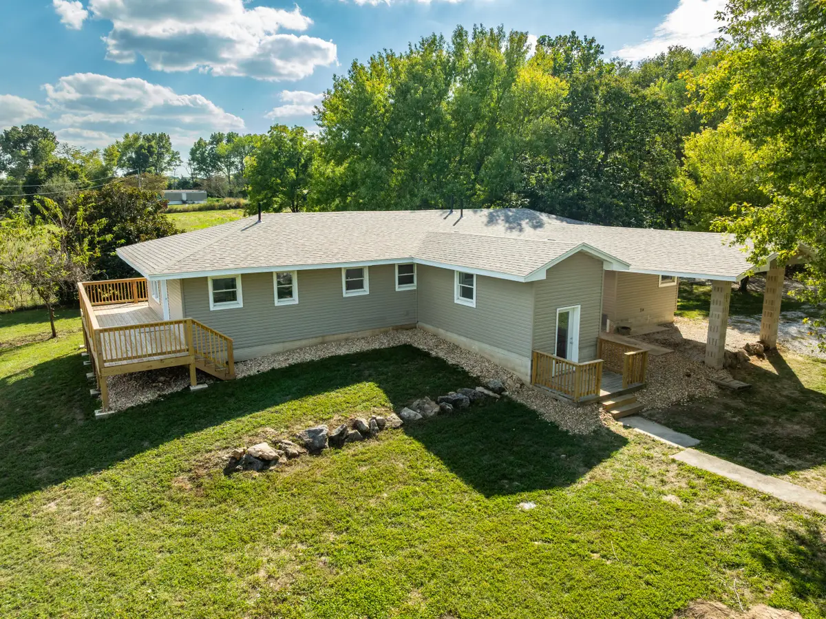 2113 Greene Road, Sparta, MO 65753 - Image #1