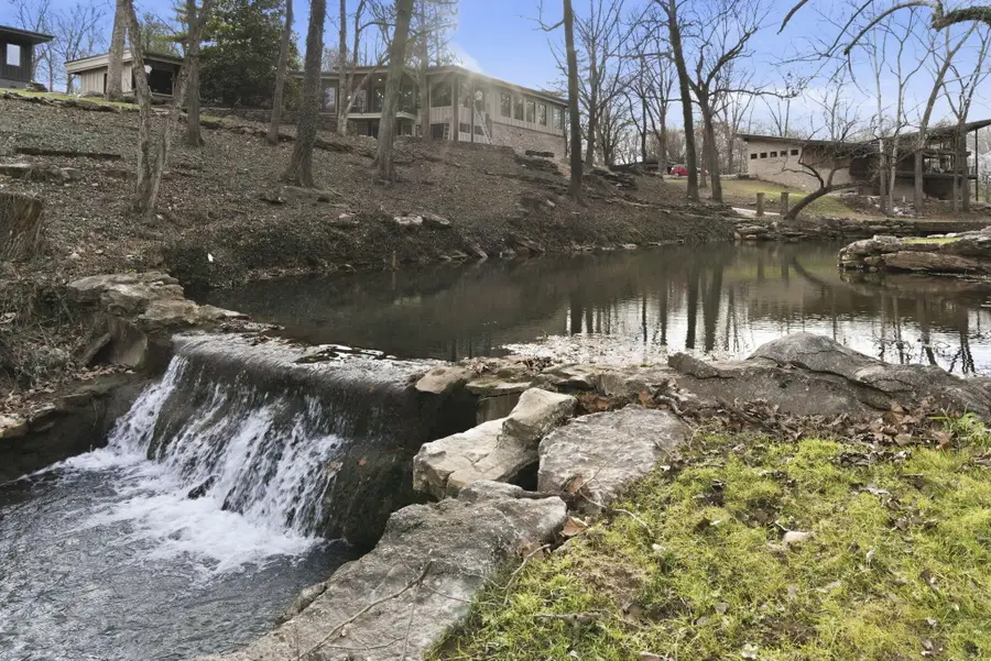 1318 S Jones Mill Lane, Springfield, MO 65809 - Image #2