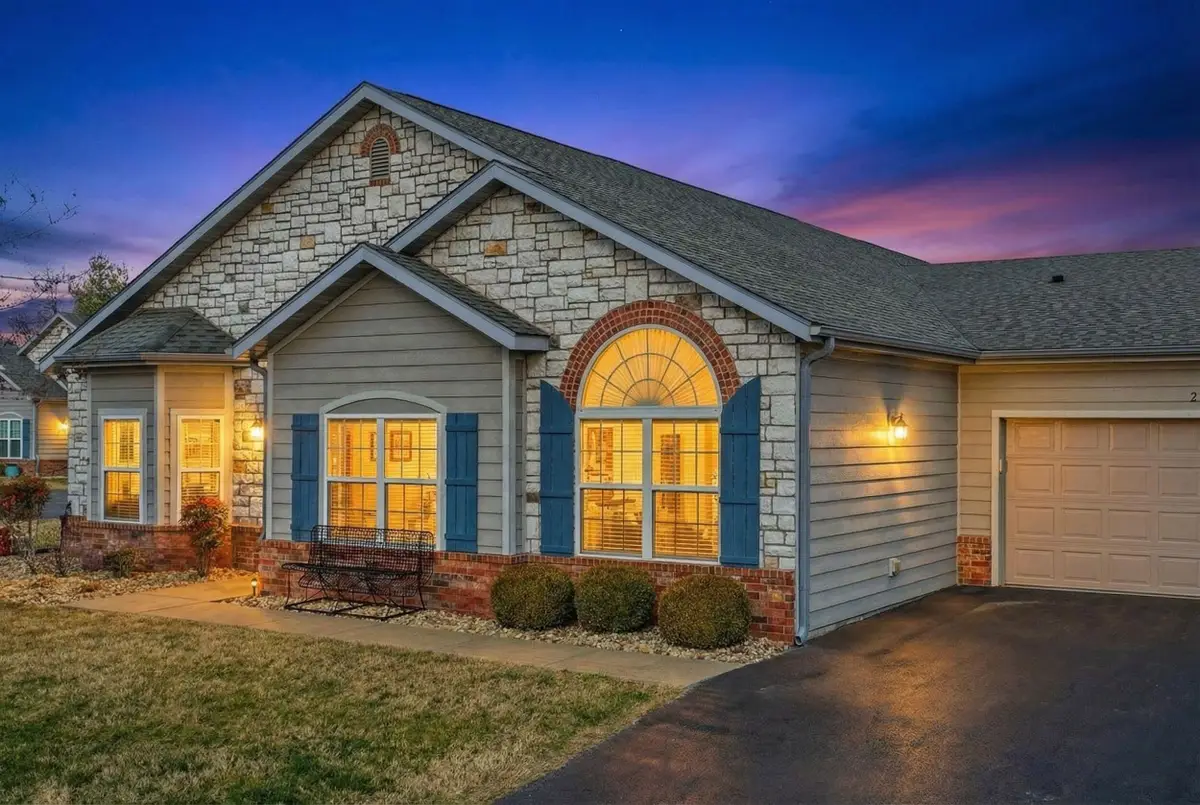 210 Rue De Villas Circle, Branson, MO 65616 - Image #1