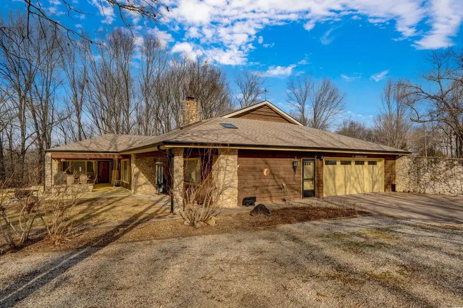 115 Ravenhill Drive, Highlandville, MO 65669 - Image #2