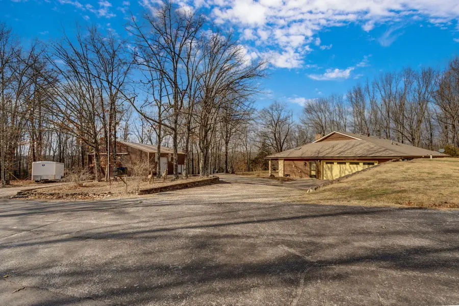 115 Ravenhill Drive, Highlandville, MO 65669 - Image #3