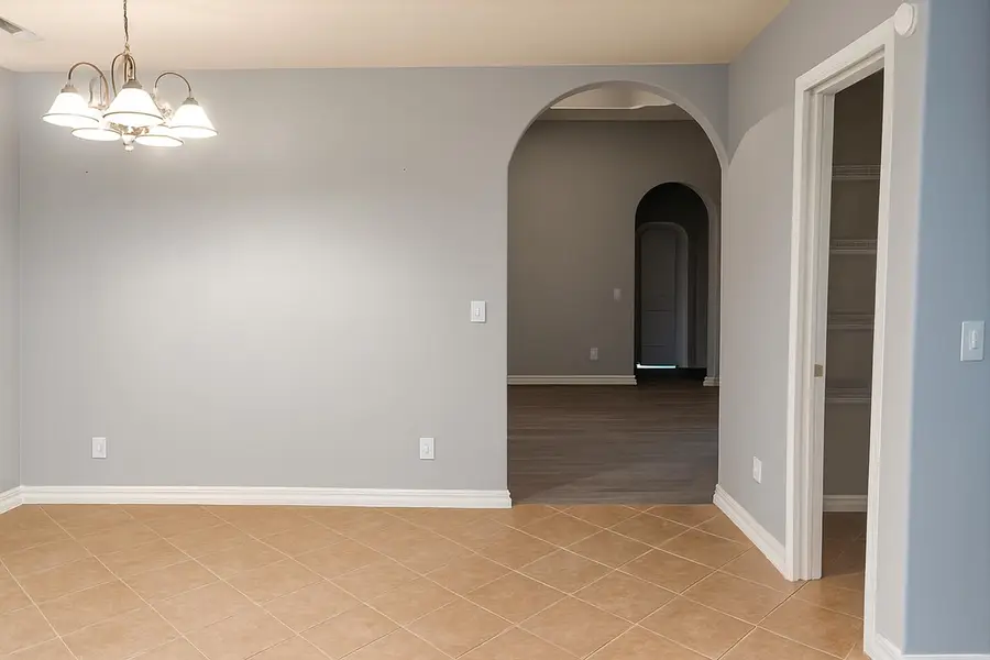 920 E Weldon Drive, Nixa, MO 65714 - Image #2