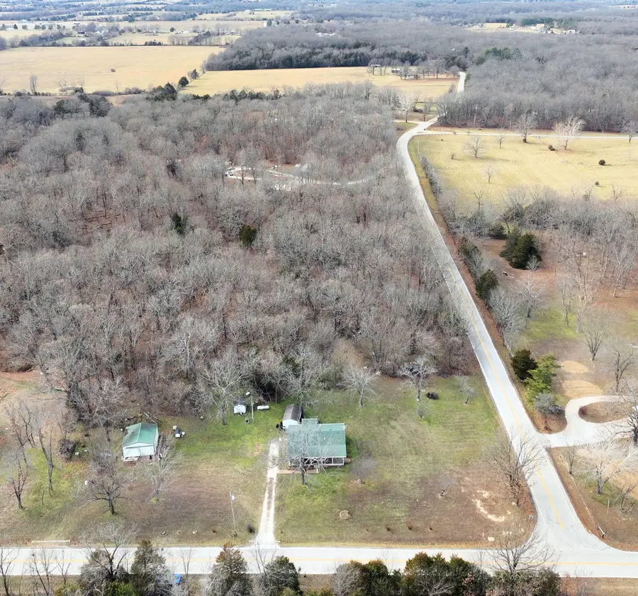 8785 N Farm Rd 181, Springfield, MO 65803 - Image #2