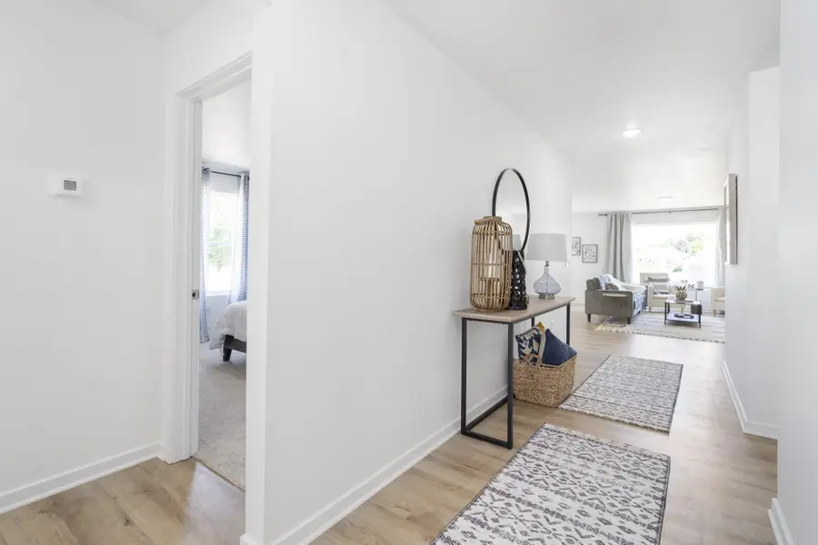 214 S Chesterfield Avenue, Rogersville, MO 65742 - Image #2