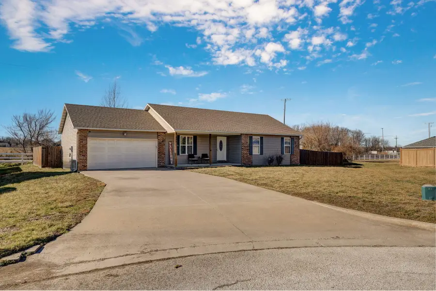 400 E Magnolia Court, Strafford, MO 65757 - Image #2