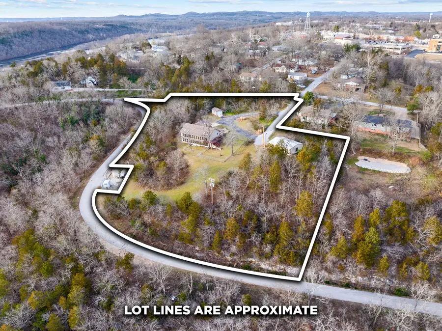 292 Simmons Avenue, Forsyth, MO 65653 - Image #2