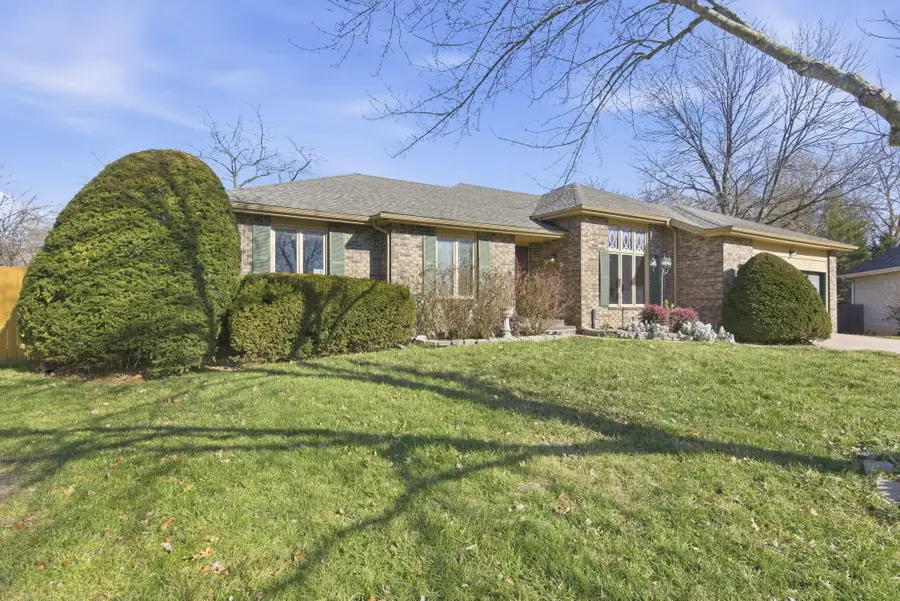 669 E Grayrock Place, Springfield, MO 65810 - Image #3