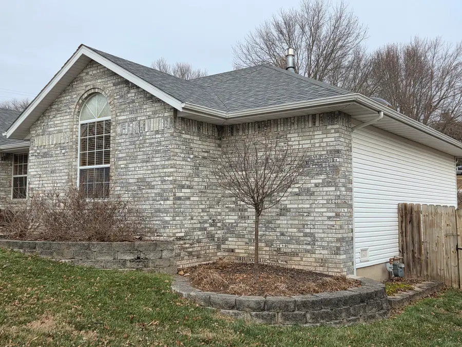 2693 W Darby Street, Springfield, MO 65810 - Image #3