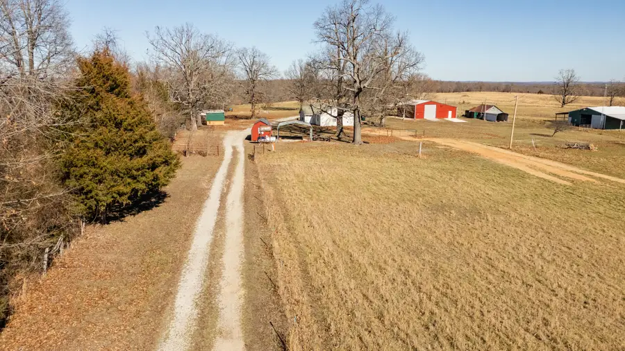 1576 County Road 221, Thayer, MO 65791 - Image #2