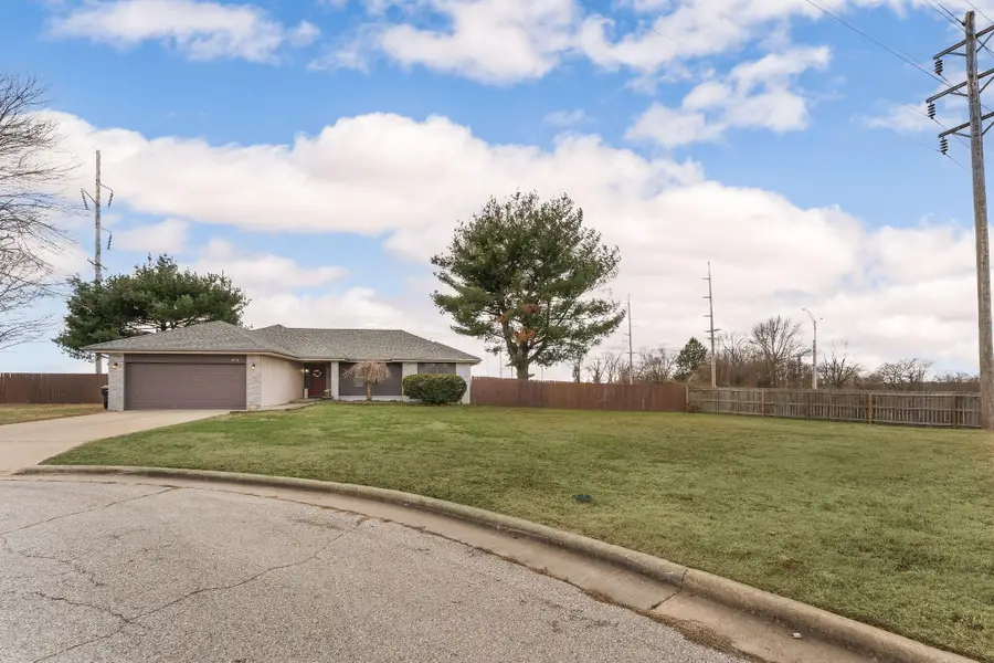 4070 W Cambridge Street, Springfield, MO 65807 - Image #3
