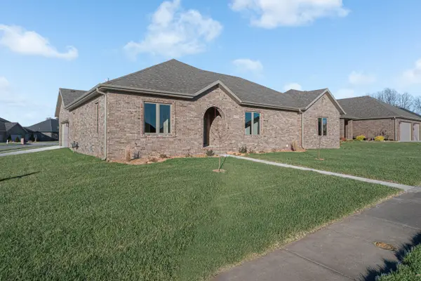 3579 W Cherokee Street, Springfield, MO 65807