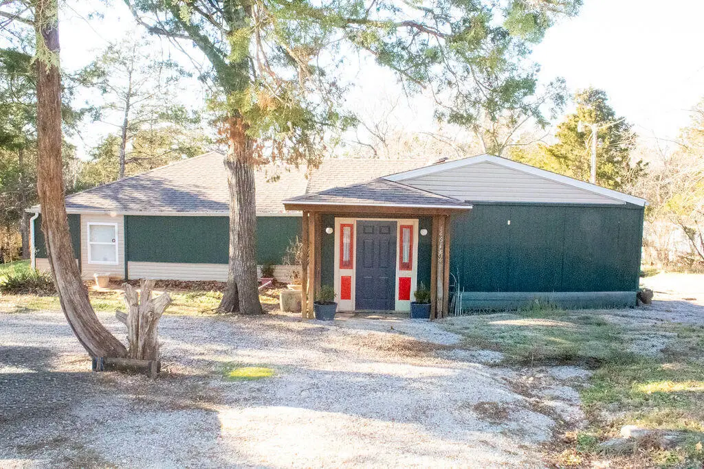 1461 Welch Road, Reeds Spring, MO 65737 - Image #1