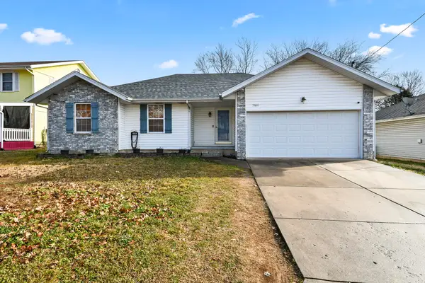 3866 S Leawood Avenue, Springfield, MO 65807