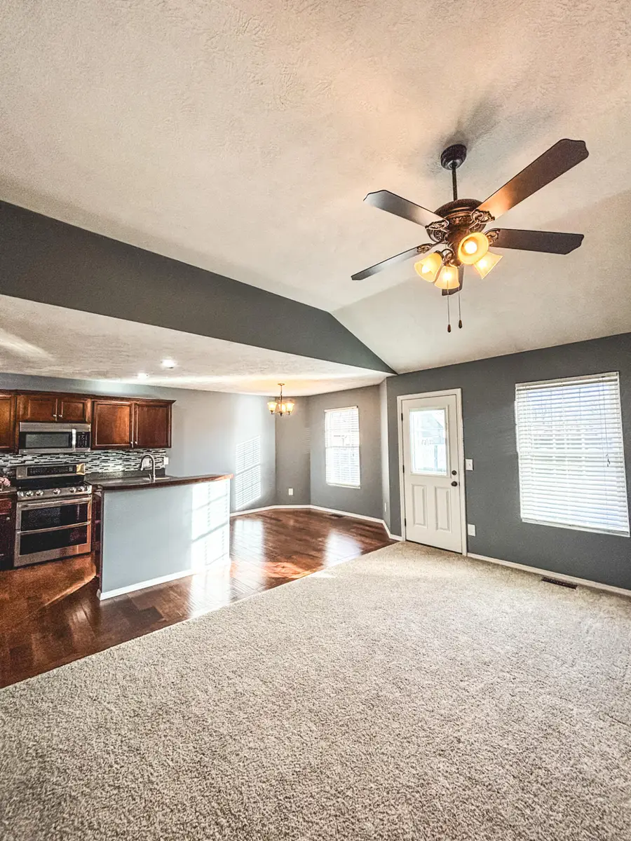 3082 E Loren Street, Republic, MO 65738 - Image #3