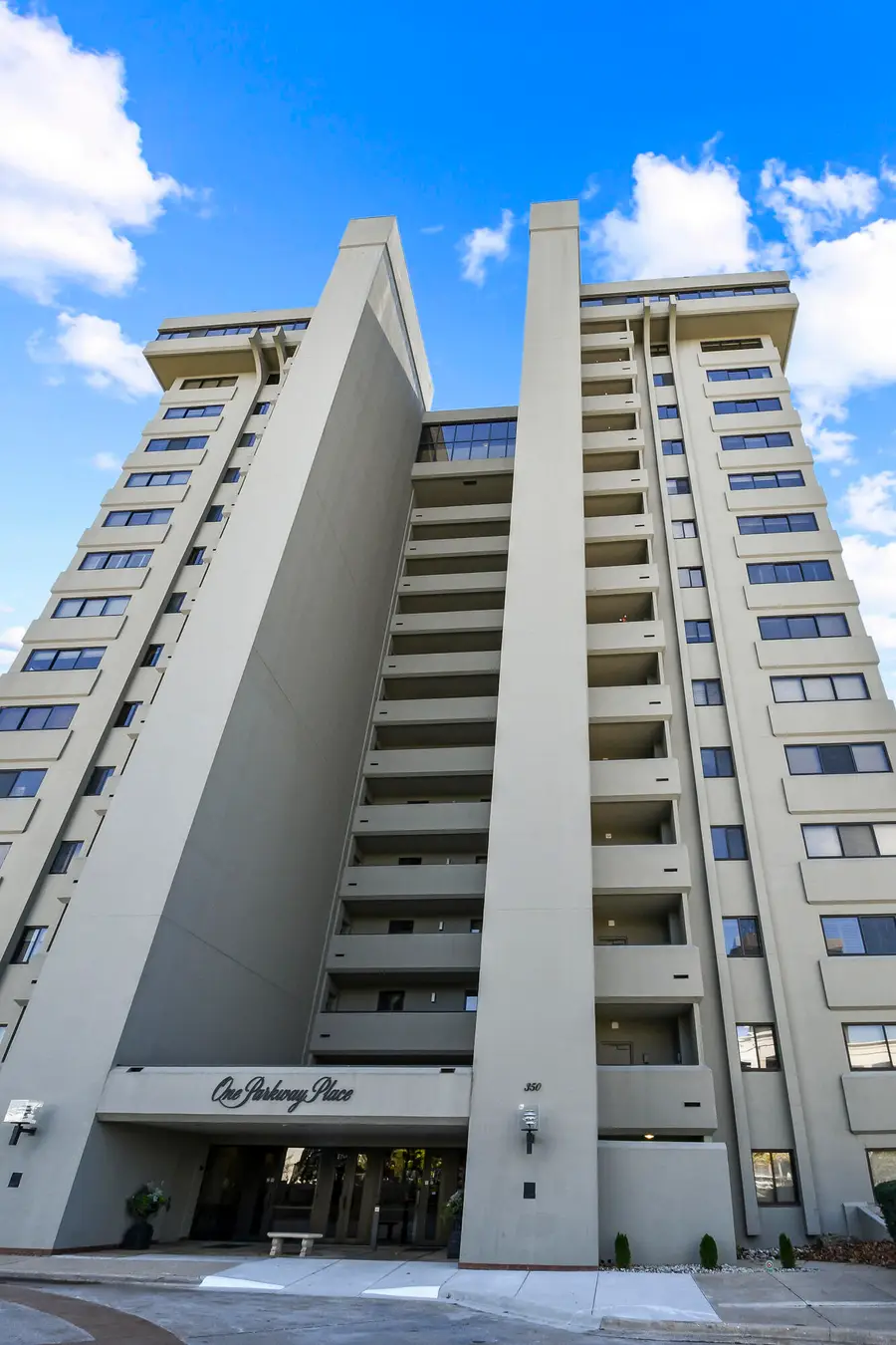 350 S John Q Hammons Parkway #3-C, Springfield, MO 65806 - Image #2