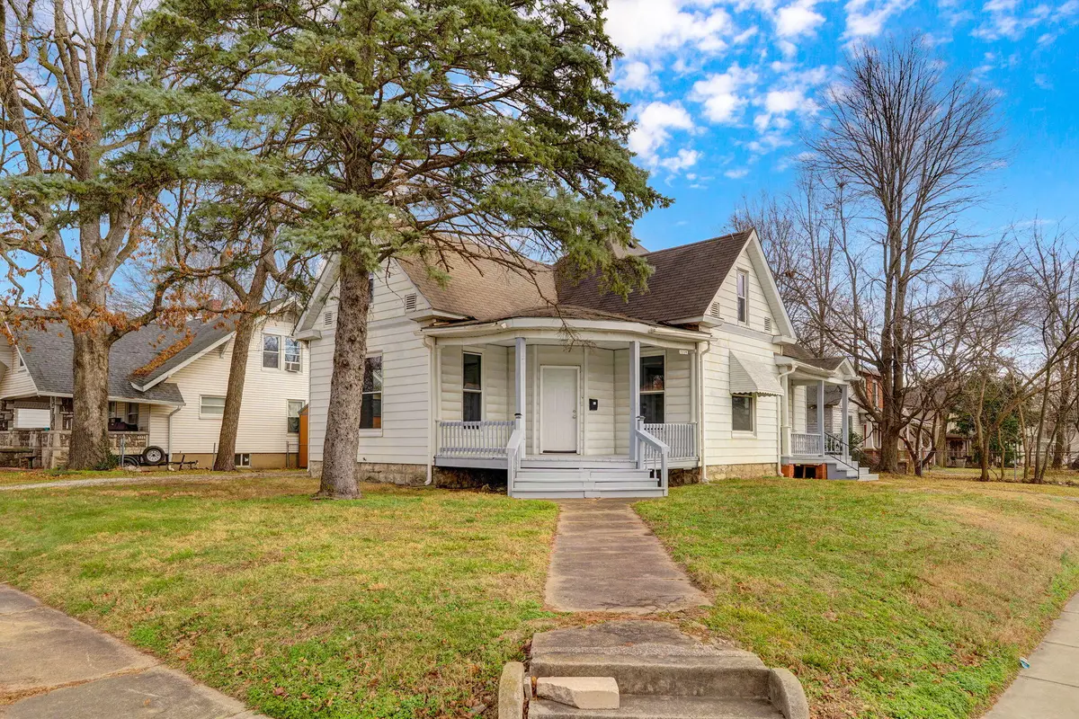 1534 N Grant Avenue, Springfield, MO 65803 - Image #1