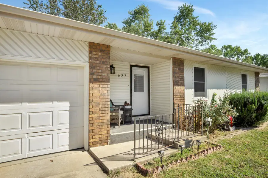 1637 W Wayland Street, Springfield, MO 65807 - Image #2