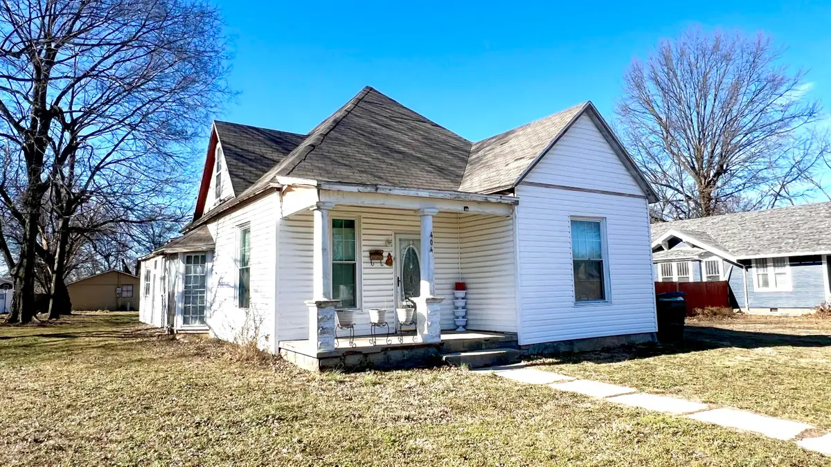 404 Frisco Street, Monett, MO 65708 - Image #1