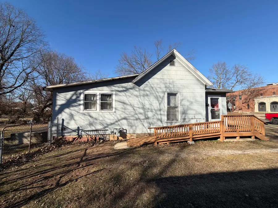 2322 W Olive Street, Springfield, MO 65802 - Image #2