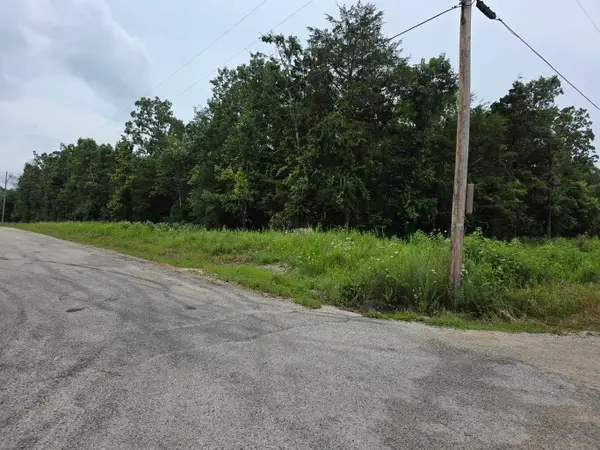 000 Saratoga/elm, Shell Knob, MO 65747