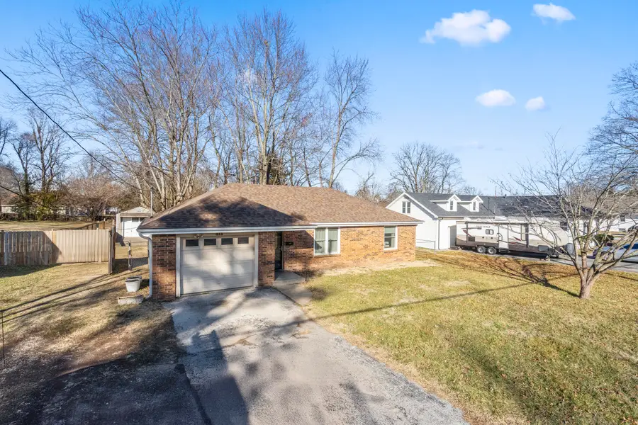 413 W Elm Street, Republic, MO 65738 - Image #3