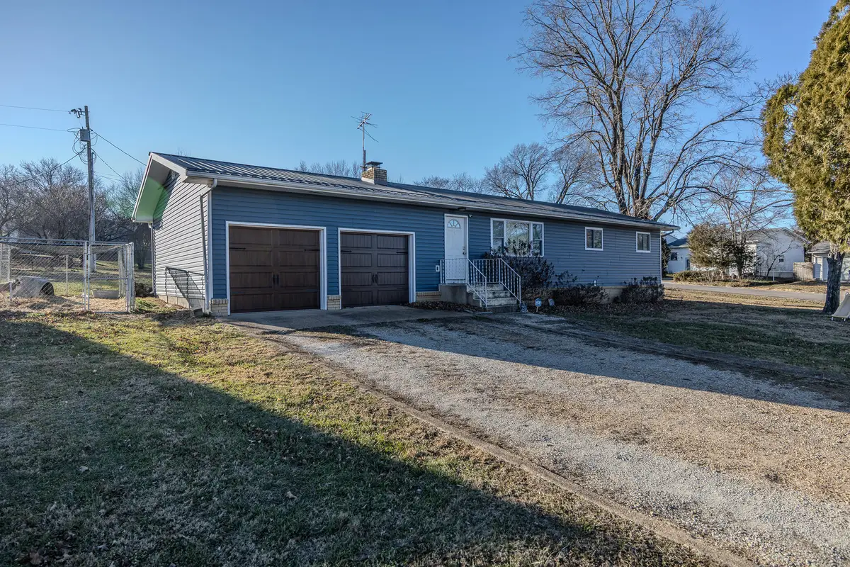 104 W South Street, Hartville, MO 65667 - Image #1