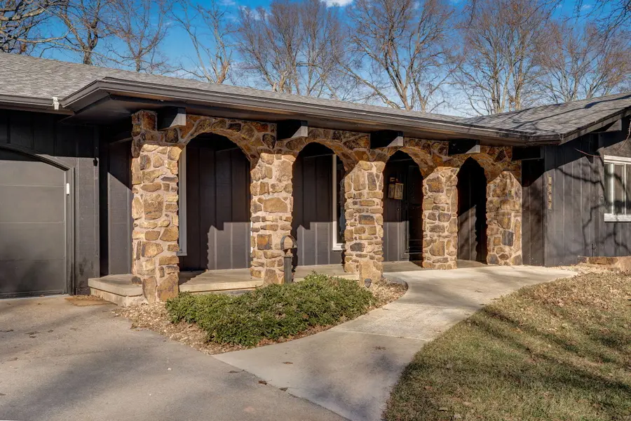 1867 E Swallow Street, Springfield, MO 65804 - Image #3