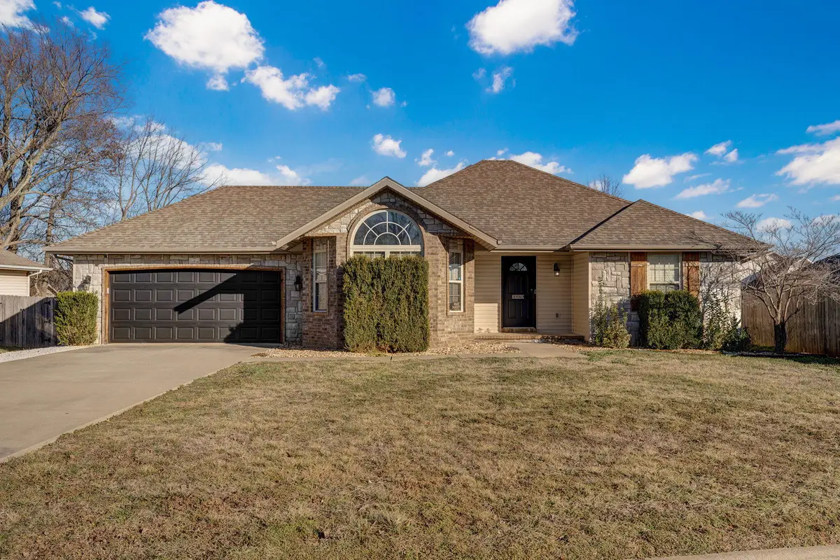 820 S Quade Road, Springfield, MO 65802 - Image #1