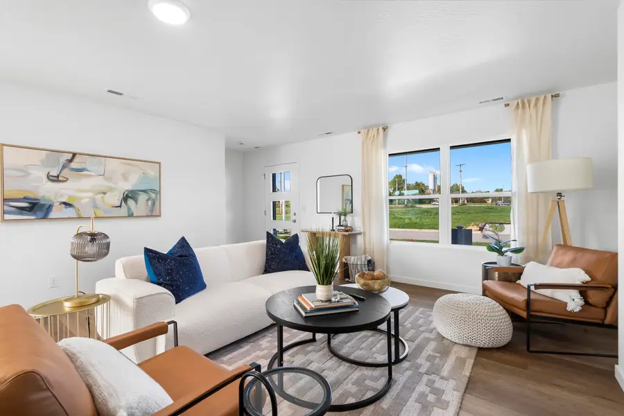 1758 N Boxwood Drive, Brookline, MO 65619 - Image #2