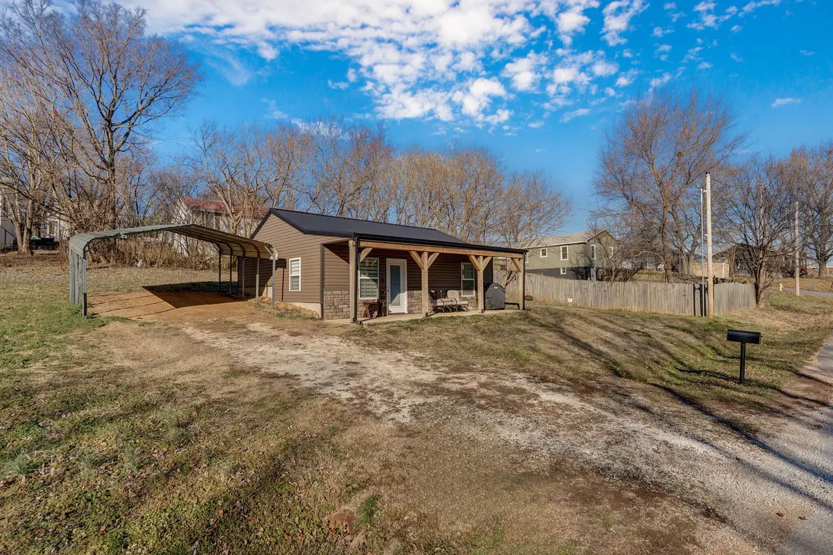 303 S Church Street, Stockton, MO 65785 - Image #1