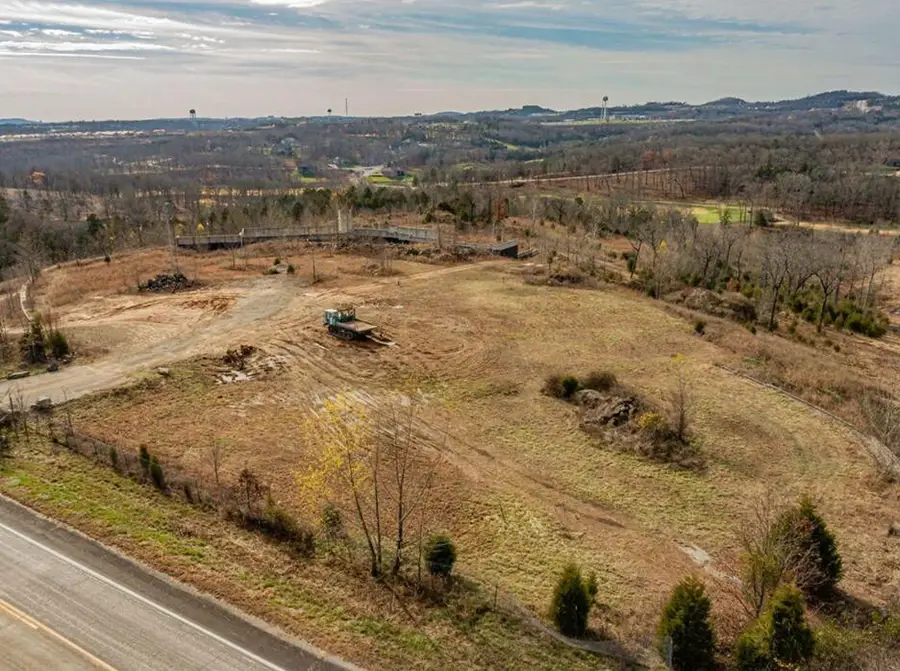 648 Sunrise Drive, Branson, MO 65616 - Image #3