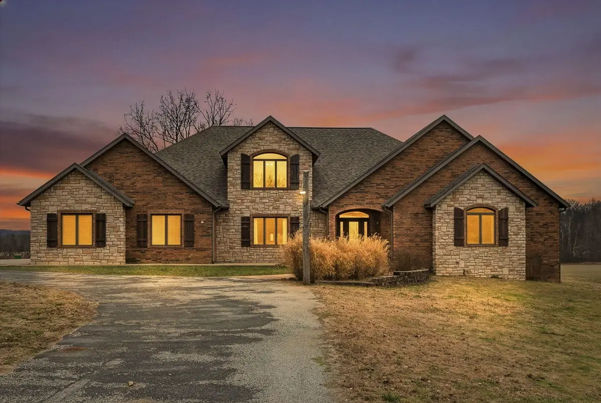 4052 Flat Creek Road, Cape Fair, MO 65624 - Image #1