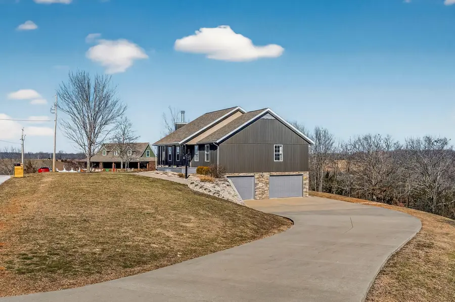 184 Redondo Drive, Spokane, MO 65754 - Image #2