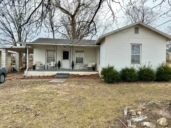 527 Morrow Street, Neosho, MO 64850