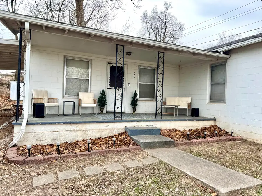 527 Morrow Street, Neosho, MO 64850 - Image #2