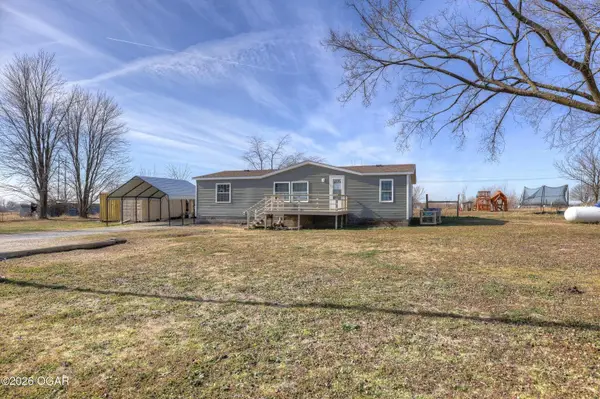 9857 County Road 270, Carl Junction, MO 64834