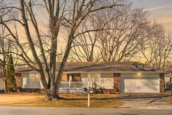 4155 W Gardenia Drive, Battlefield, MO 65619