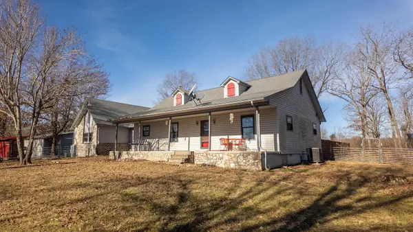 664 Kenner Road, Ash Flat, AR 72513