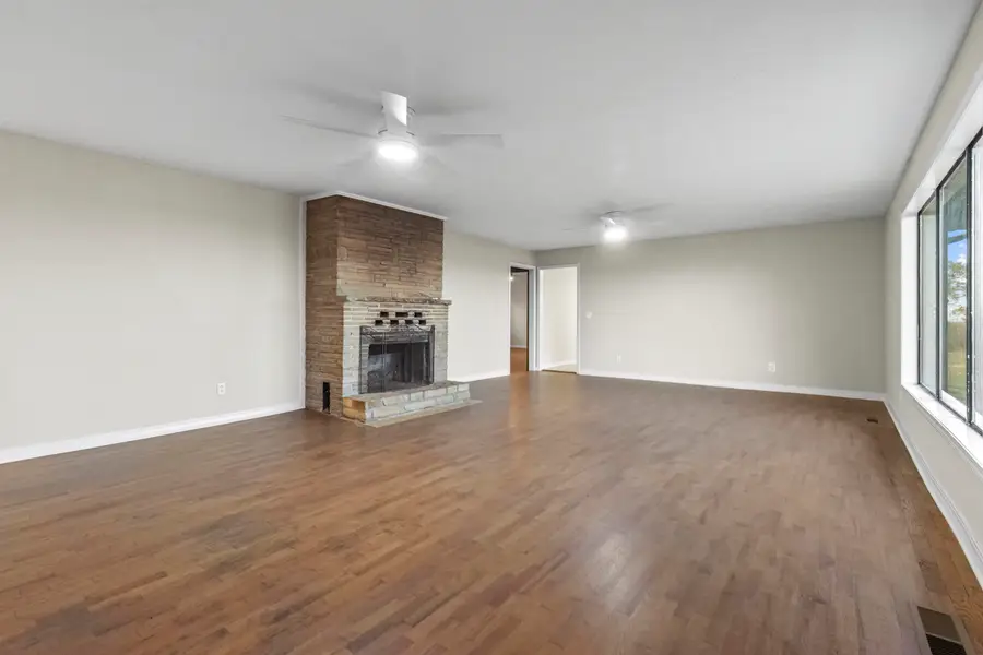 843 Black Ranch Road, Lead Hill, AR 72644 - Image #3