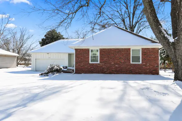 1148 E Woodland Street, Springfield, MO 65807