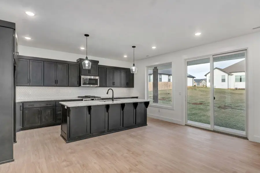 2925 W Teton Drive, Springfield, MO 65810 - Image #3