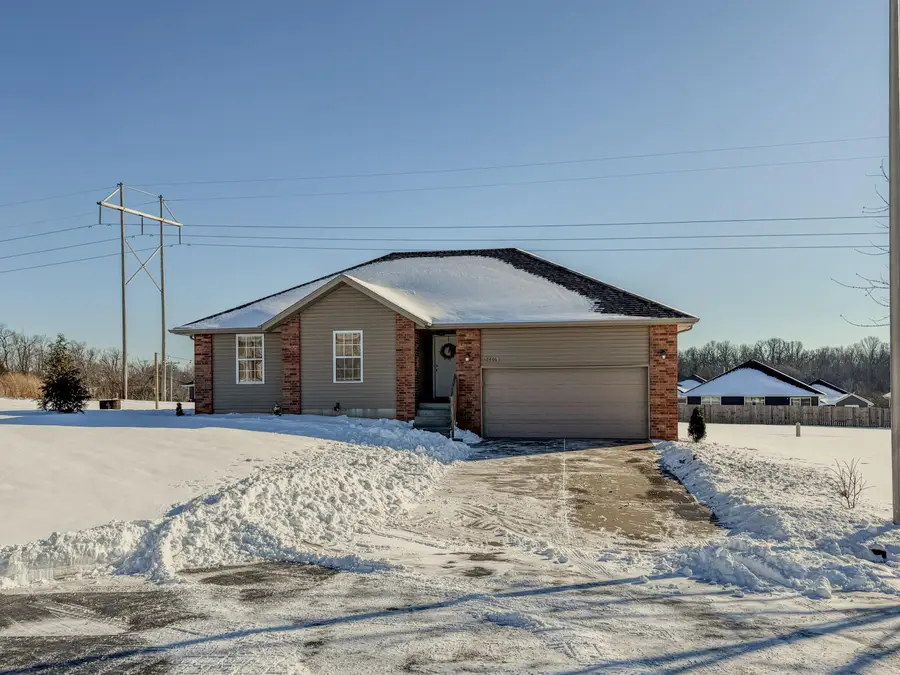 2406 W Spring Water Street, Springfield, MO 65803 - Image #2