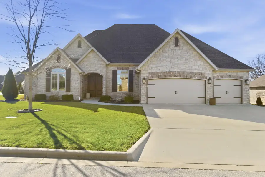 842 E Abbey Court, Nixa, MO 65714 - Image #3