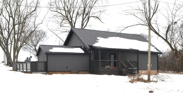 332 Fir Road, La Russell, MO 64848