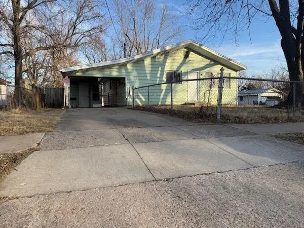 2324 N Concord Avenue, Springfield, MO 65803