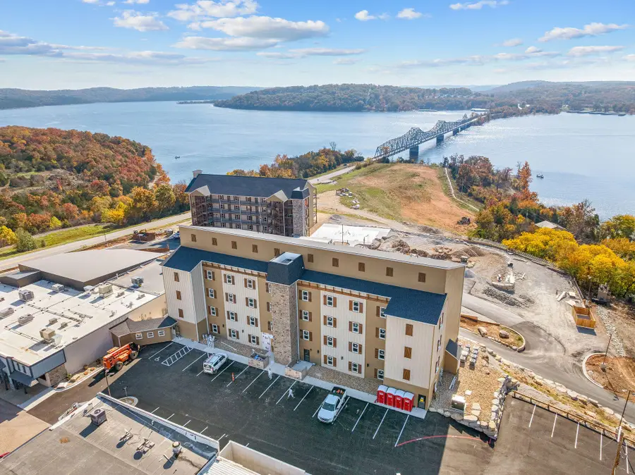 88 Towers Aly Unit #302, Kimberling City, MO 65686 - Image #3