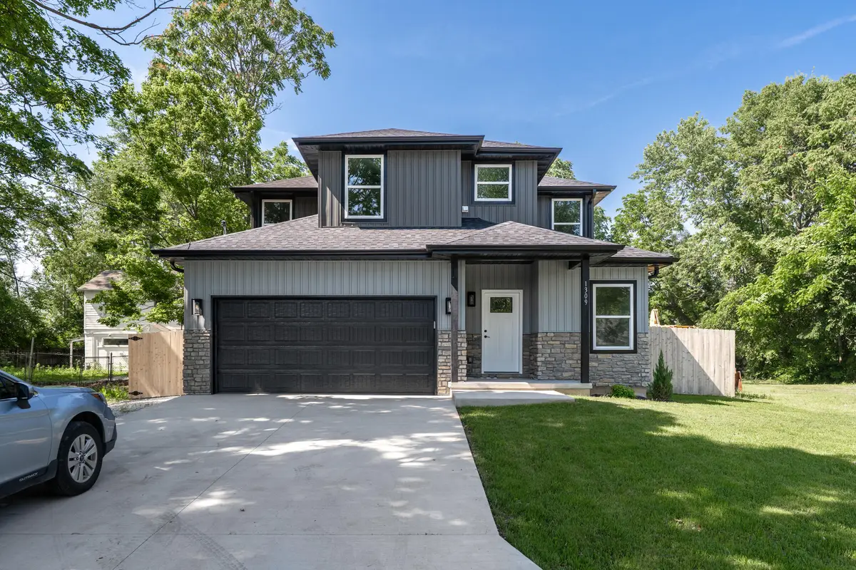 1309 E Blaine Street, Springfield, MO 65803 - #1
