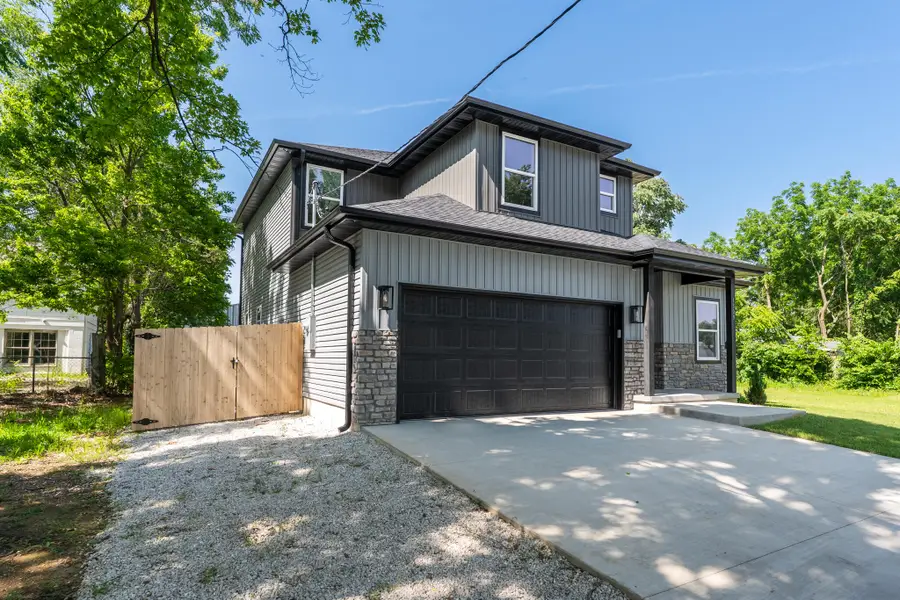 1309 E Blaine Street, Springfield, MO 65803 - #2