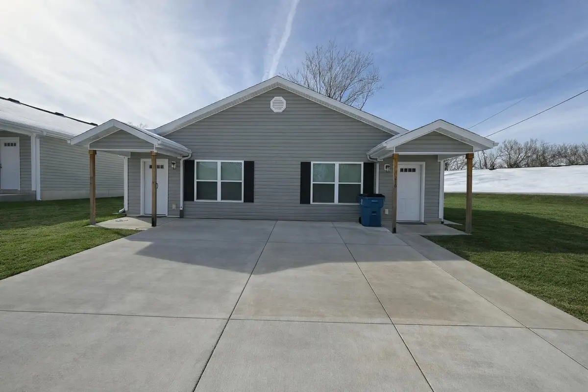 214 & 216 N Oliver Avenue, Joplin, MO 64801 - #1